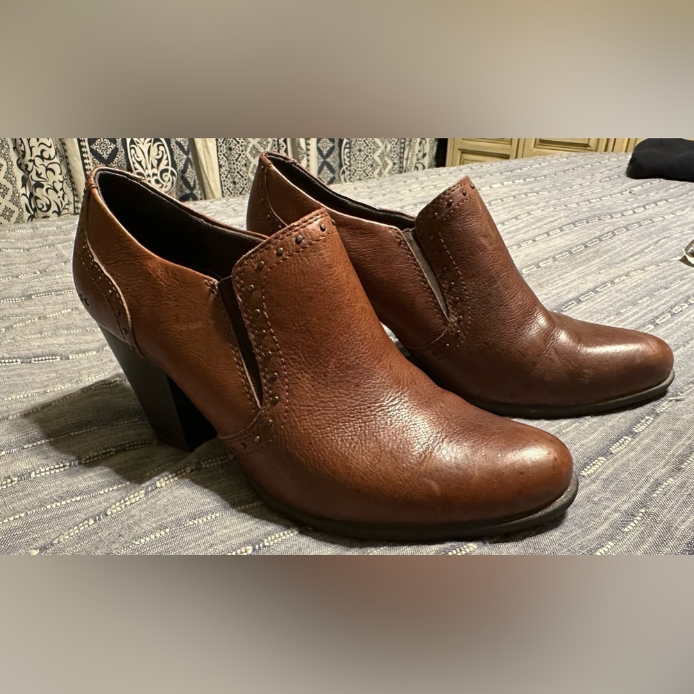 boc Brown Heel Bootie slip on  Sz 11 GUC